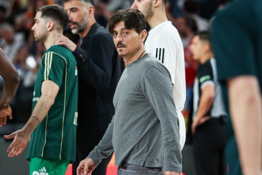 Γιαννακόπουλος για την ποινή της Euroleague: «Πόσο με φοβάστε; - Ποιος θα μου φέρει το τρόπαιο στο Σούνιο οδικώς;»